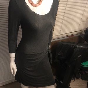 max studios Rn 5822 size Med nwot